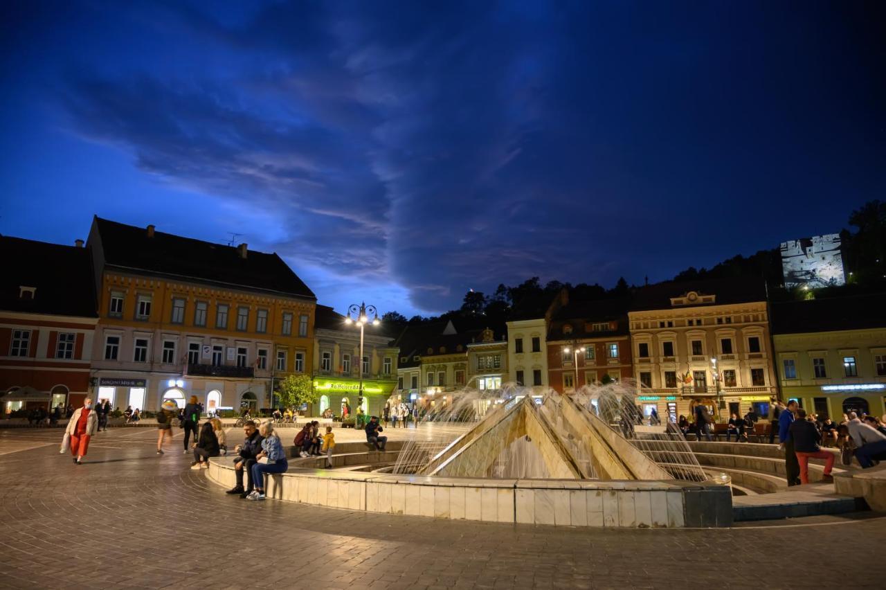 Cosy Center Apartment Brasov Ngoại thất bức ảnh